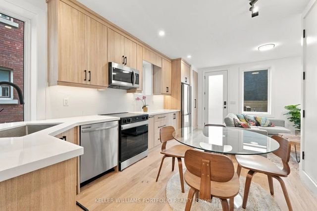 173 Beatrice Street Main Fl, Toronto C01
