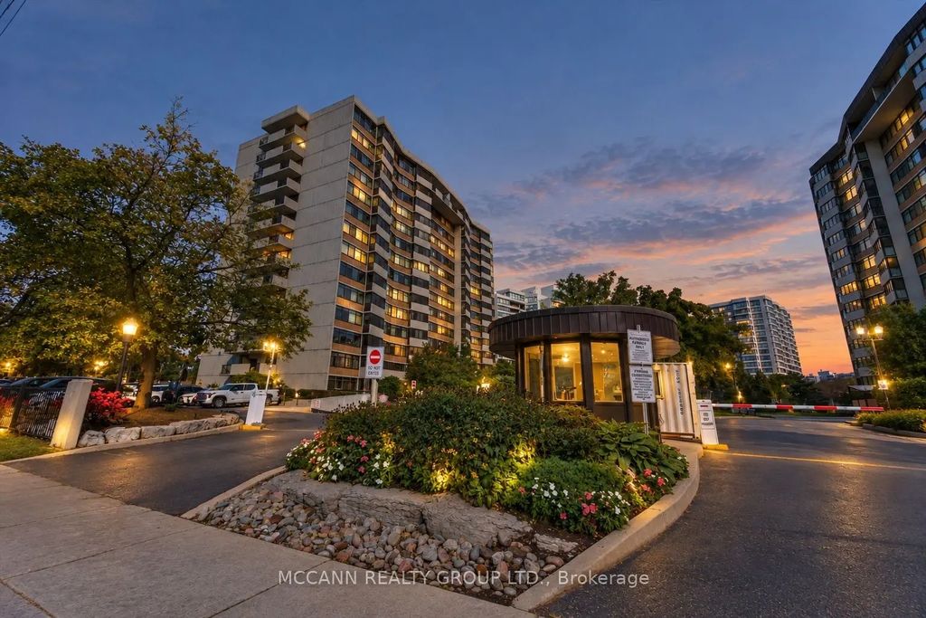1201 Steeles Avenue W 602, Toronto C07