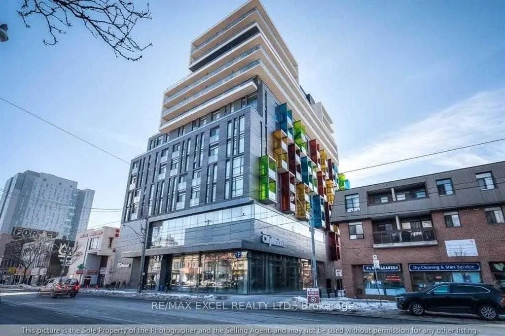 297 College Street 1001, Toronto C01