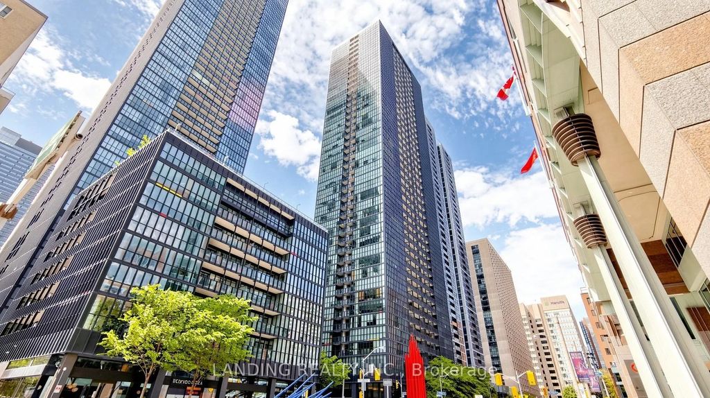 110 Charles Street E 3404, Toronto C08