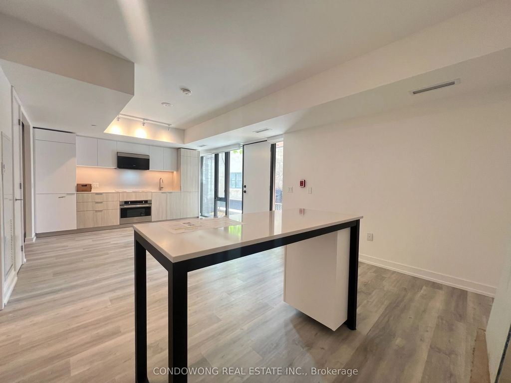28 Eastern Avenue Th110, Toronto C08