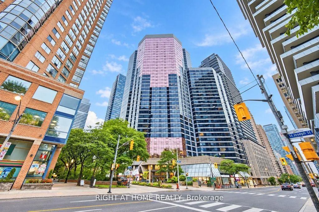 1001 Bay Street 2111, Toronto C01