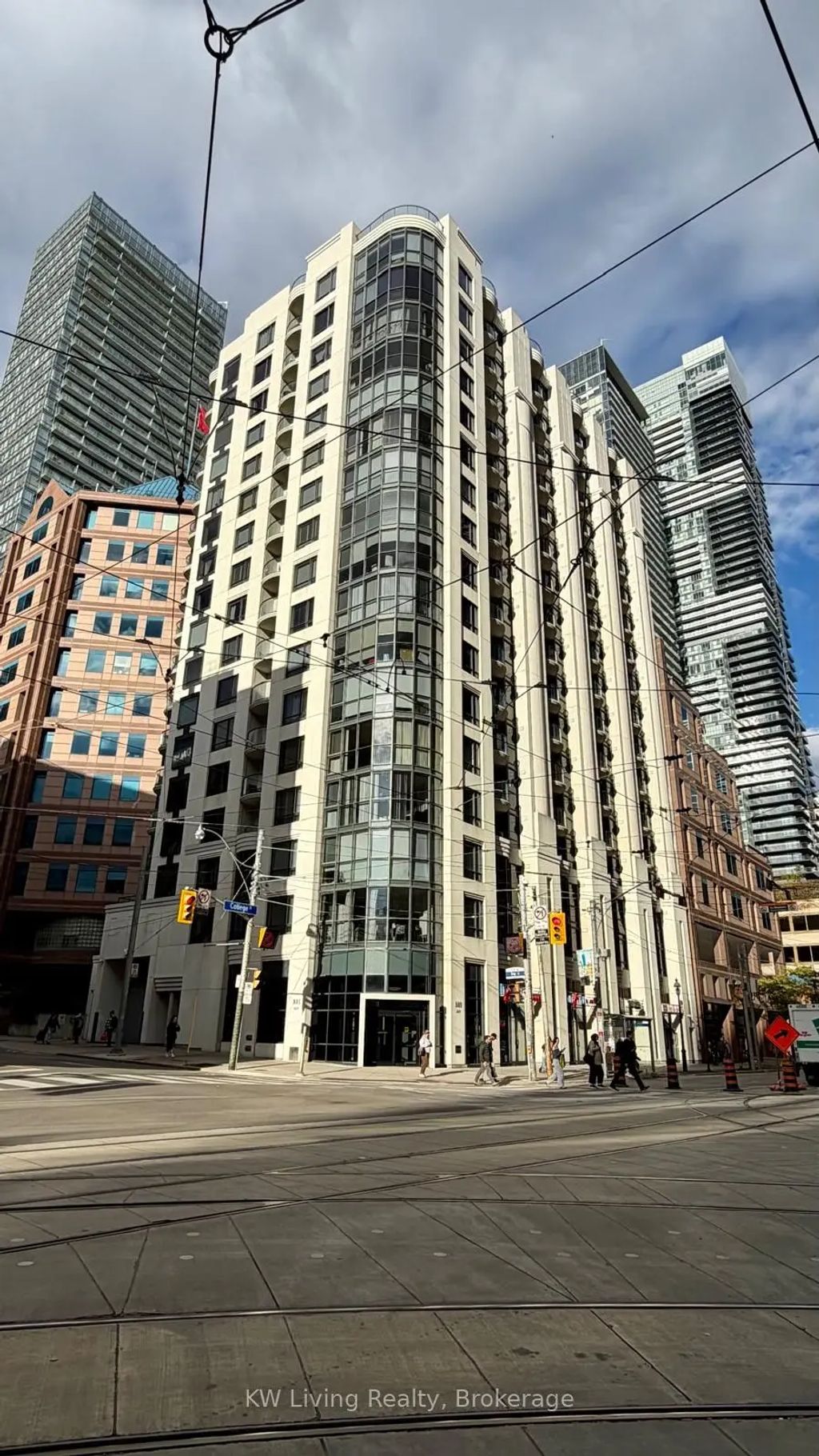 801 Bay Street 701, Toronto C01
