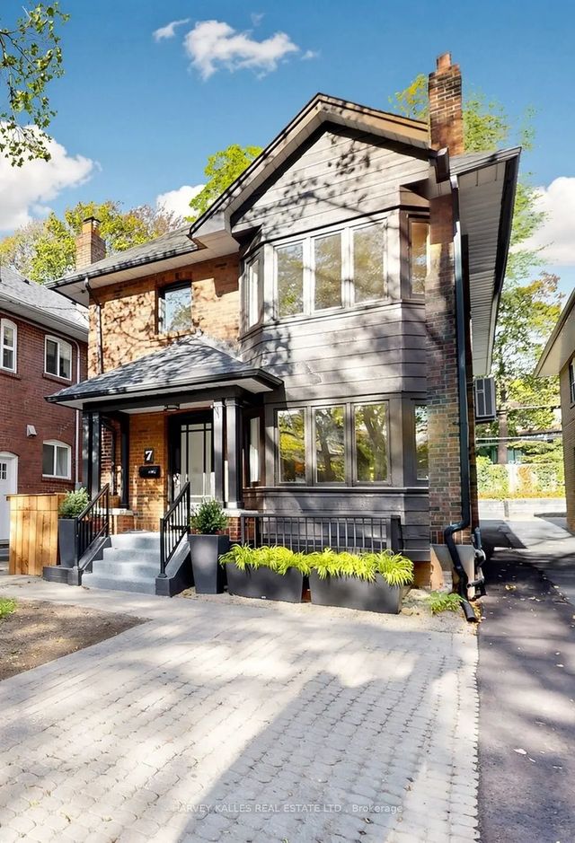 7 Tullis Drive Lower, Toronto C10