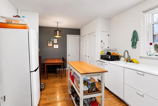 10 Borden Street Main Floor, Toronto C01