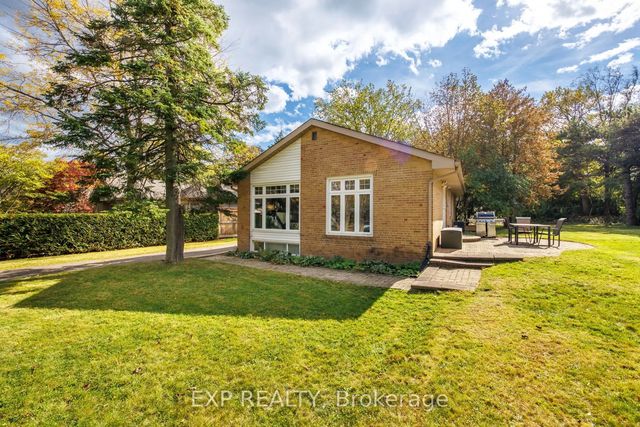 5 Tadcaster Place, Toronto C13