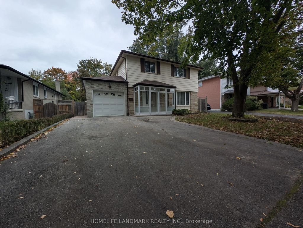 22 Threadneedle Crescent, Toronto C15