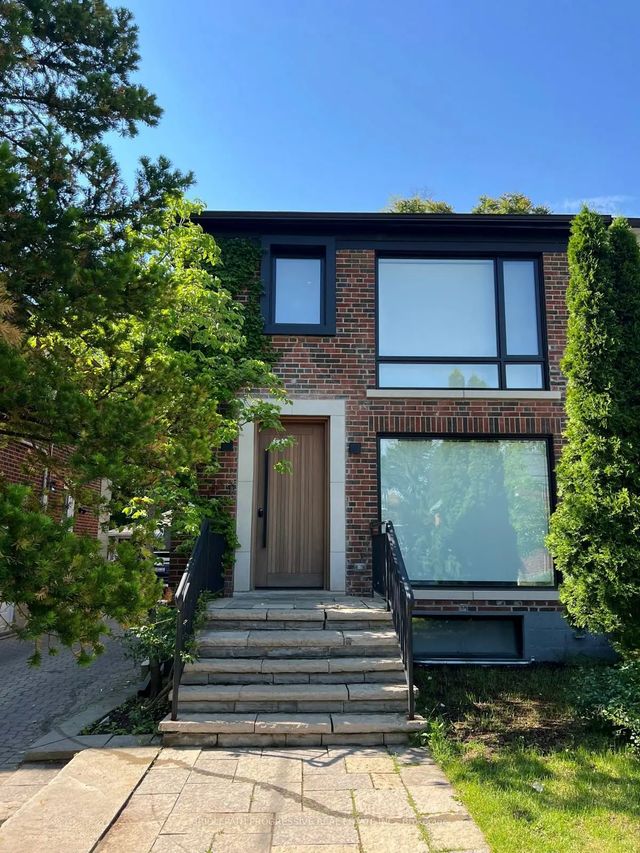 127 Glenvale Boulevard, Toronto C11
