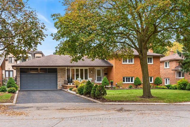 53 Tobruk Crescent, Toronto C14