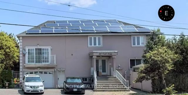 222 Combe Avenue # 2, Toronto C06