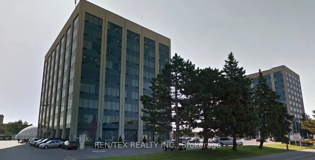 250 Consumers Road 908, Toronto C15