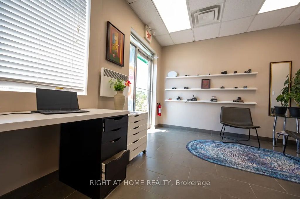 1885 Clements Road 257, Pickering