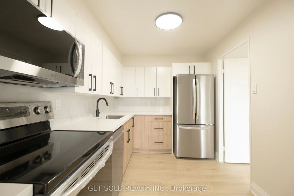 120 Dundalk Drive 405, Toronto E04