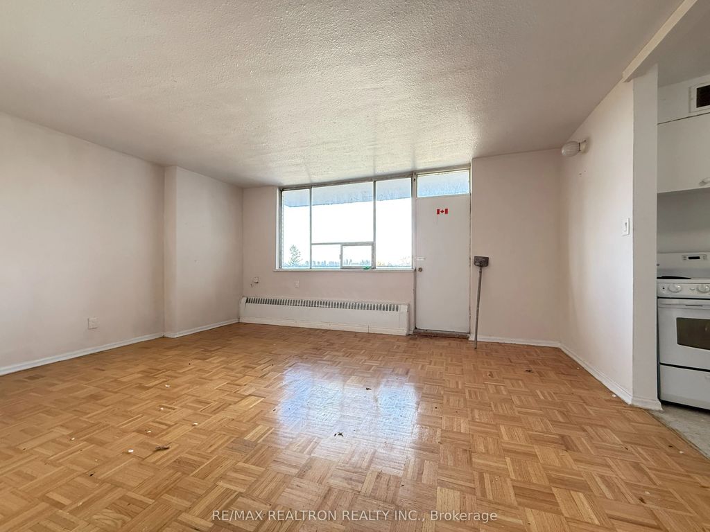 500 Dawes Road 701, Toronto E03