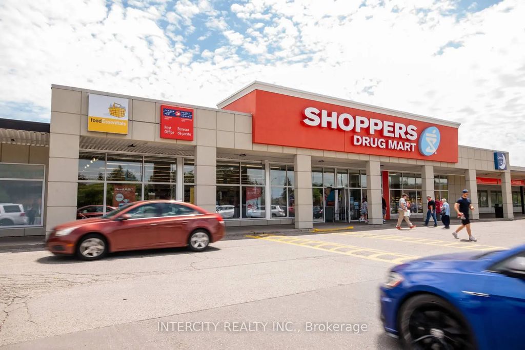 2965 - 3049 Kingston Road 2a, Toronto E08