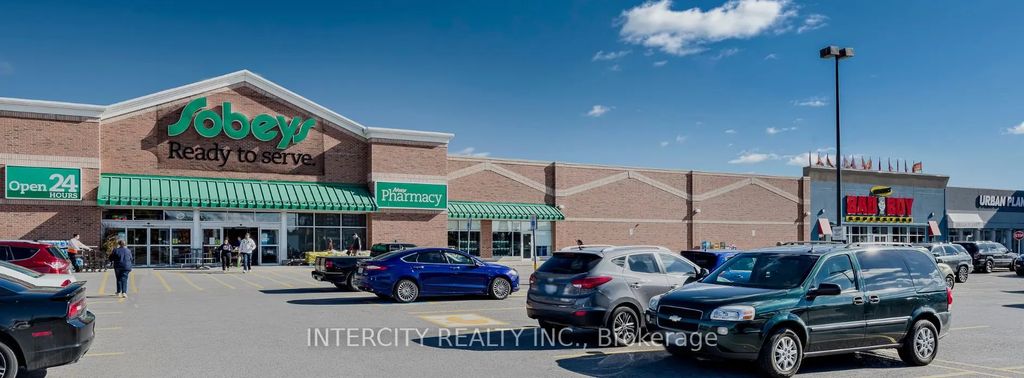 1615 Dundas Street E 300e, Whitby