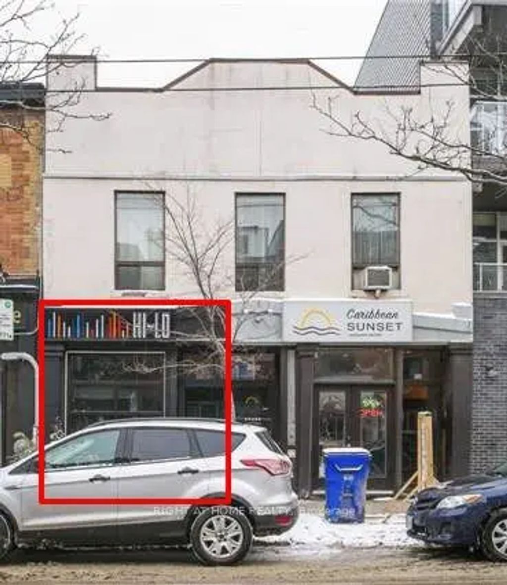 753 Queen Street E, Toronto E01