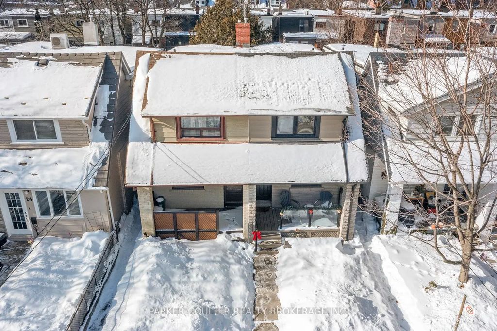 26 Larchmount Avenue, Toronto E01