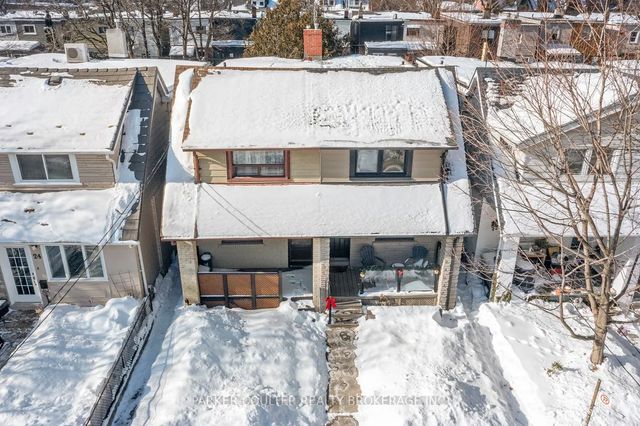 26 Larchmount Avenue, Toronto E01