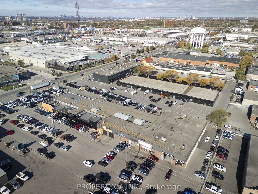 773 Warden Avenue, Toronto E04