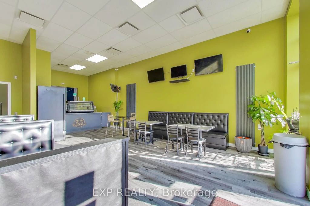 3220 Kingston Road 4a, Toronto E08