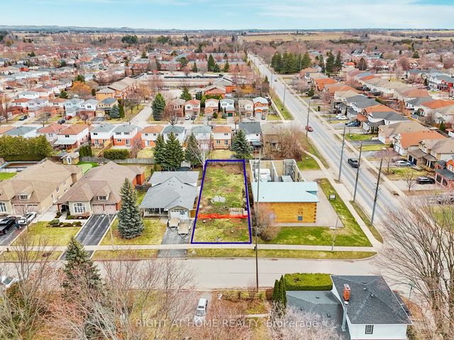 7 Bradshaw Street, Clarington