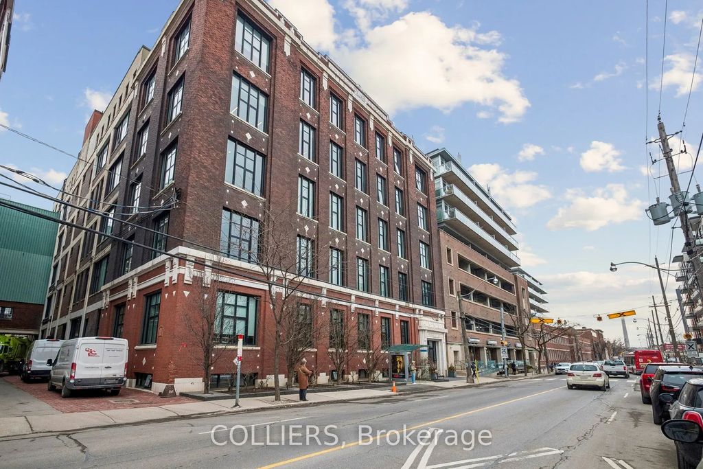 235 Carlaw Avenue Suite 100, Toronto E01