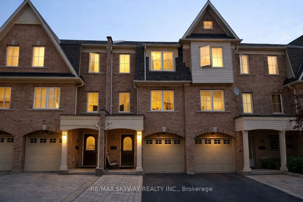 96 Jenkinson Way, Toronto E04