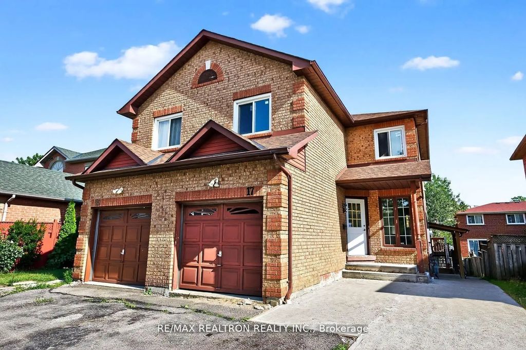 17 Lenthall Avenue, Toronto E11