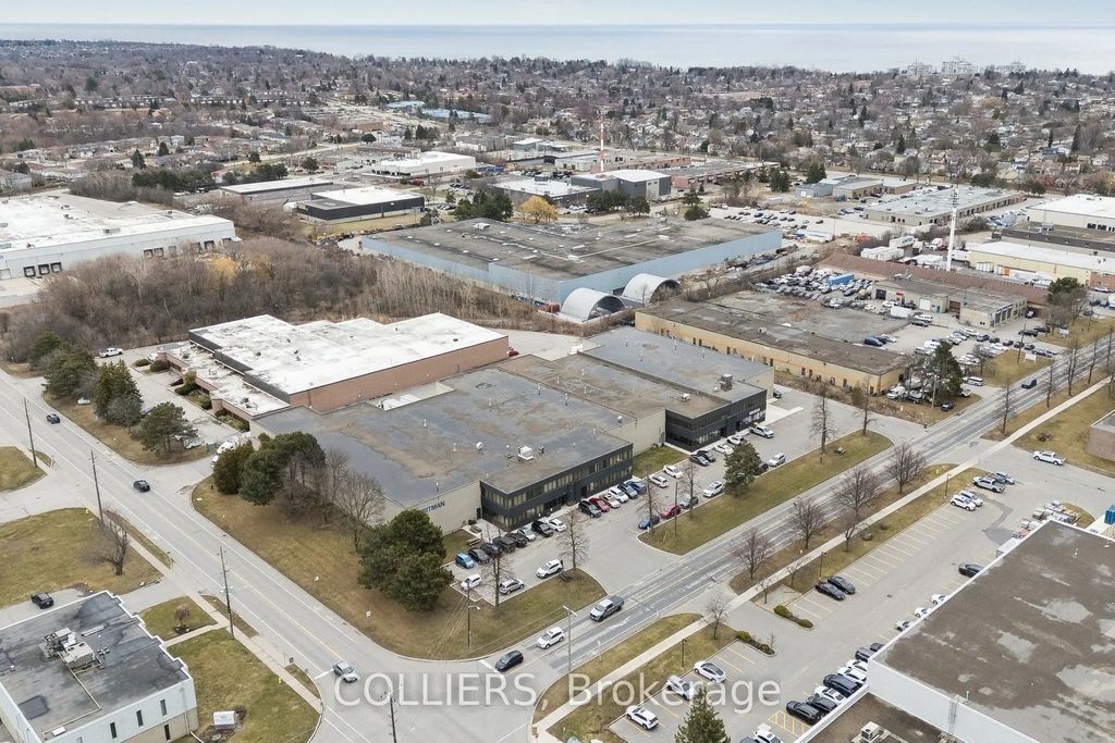 655 Finley Avenue Unit 1-2, Ajax