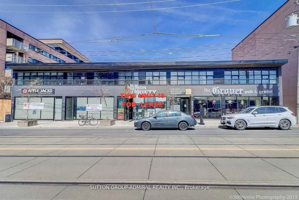 672 Kingston Road, Toronto E02