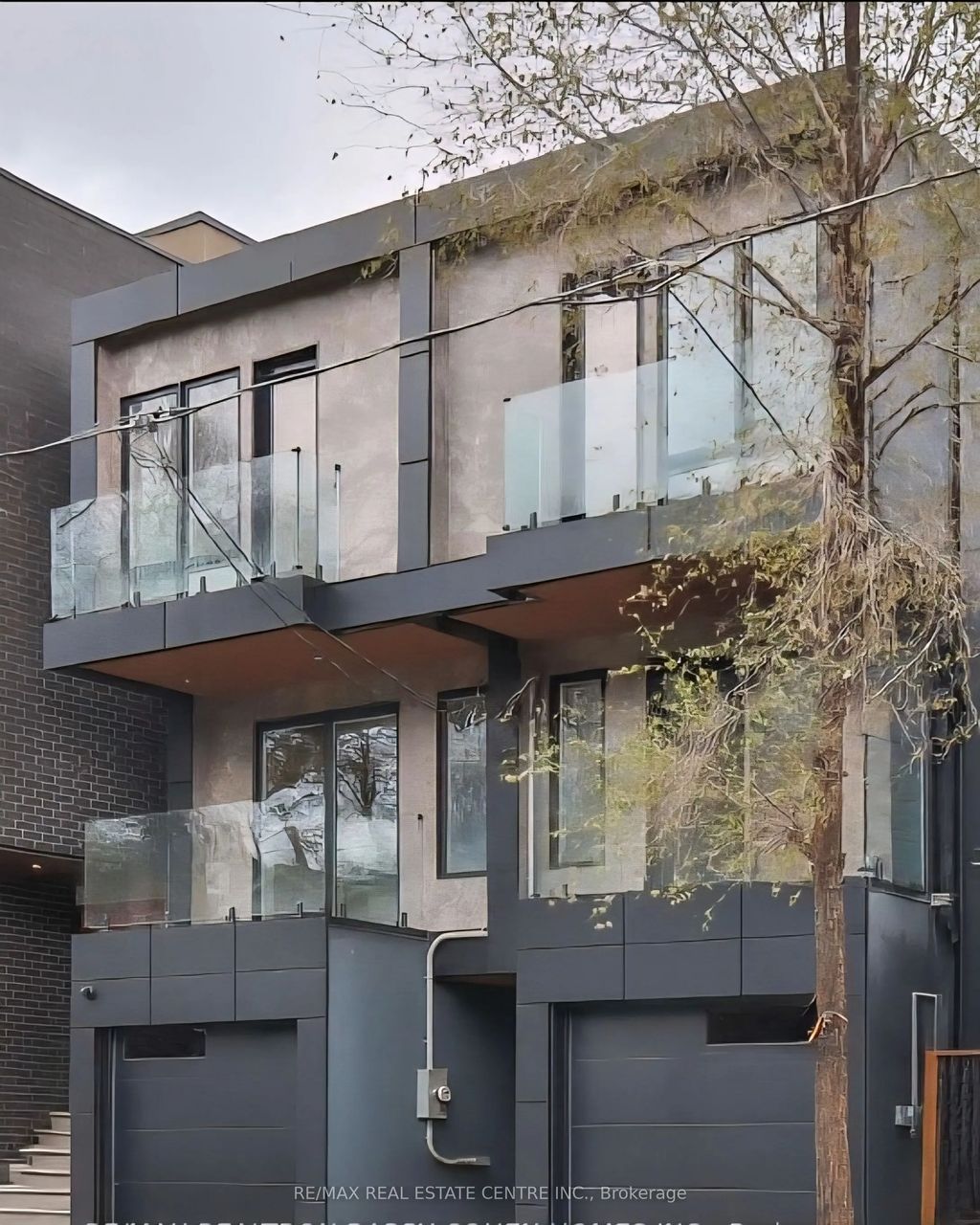 57 Jones Avenue, Toronto E01