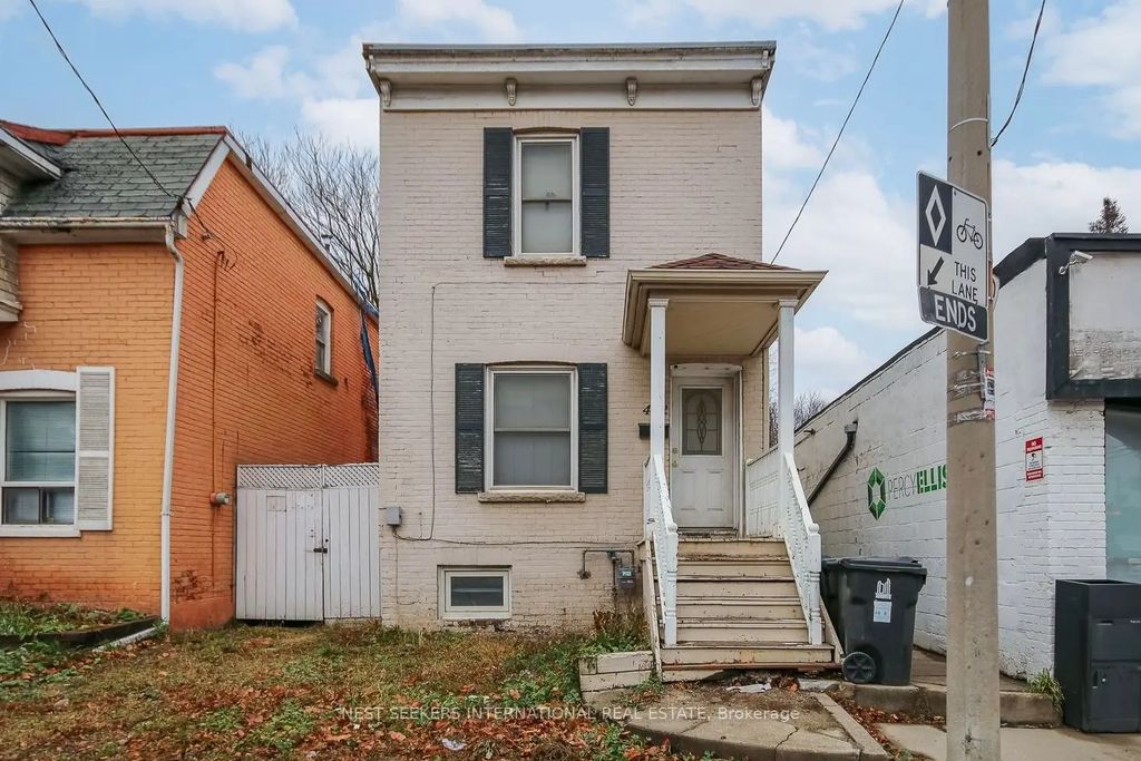 492 Eastern Avenue, Toronto E01