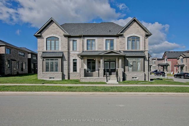 1864 Irish Moss Square, Pickering