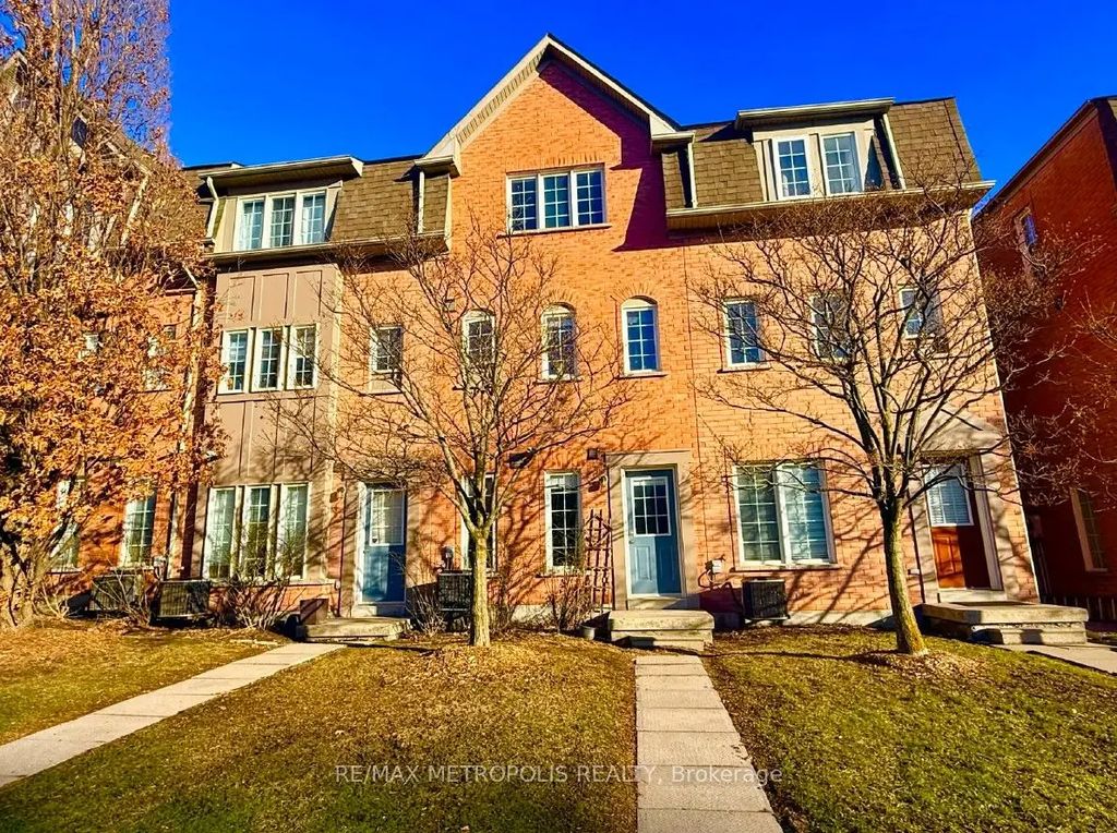1100 Begley Street 32, Pickering