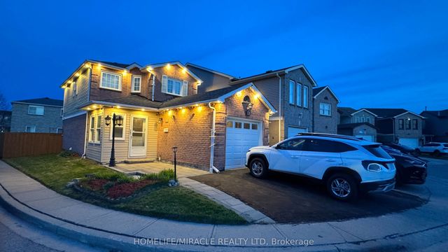 131 Plumrose Pathway, Toronto E11