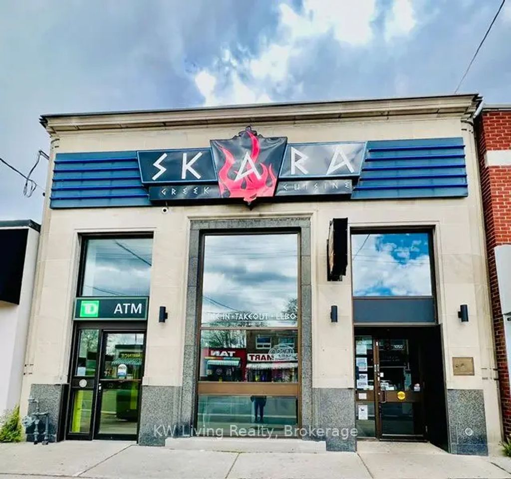 1050 Coxwell Avenue, Toronto E03