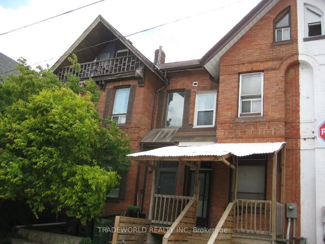 765 Gerrard Street E Lower, Toronto E01