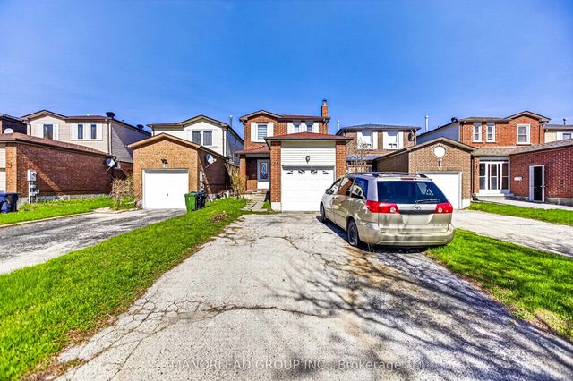 45 Brimstone Crescent, Toronto E07