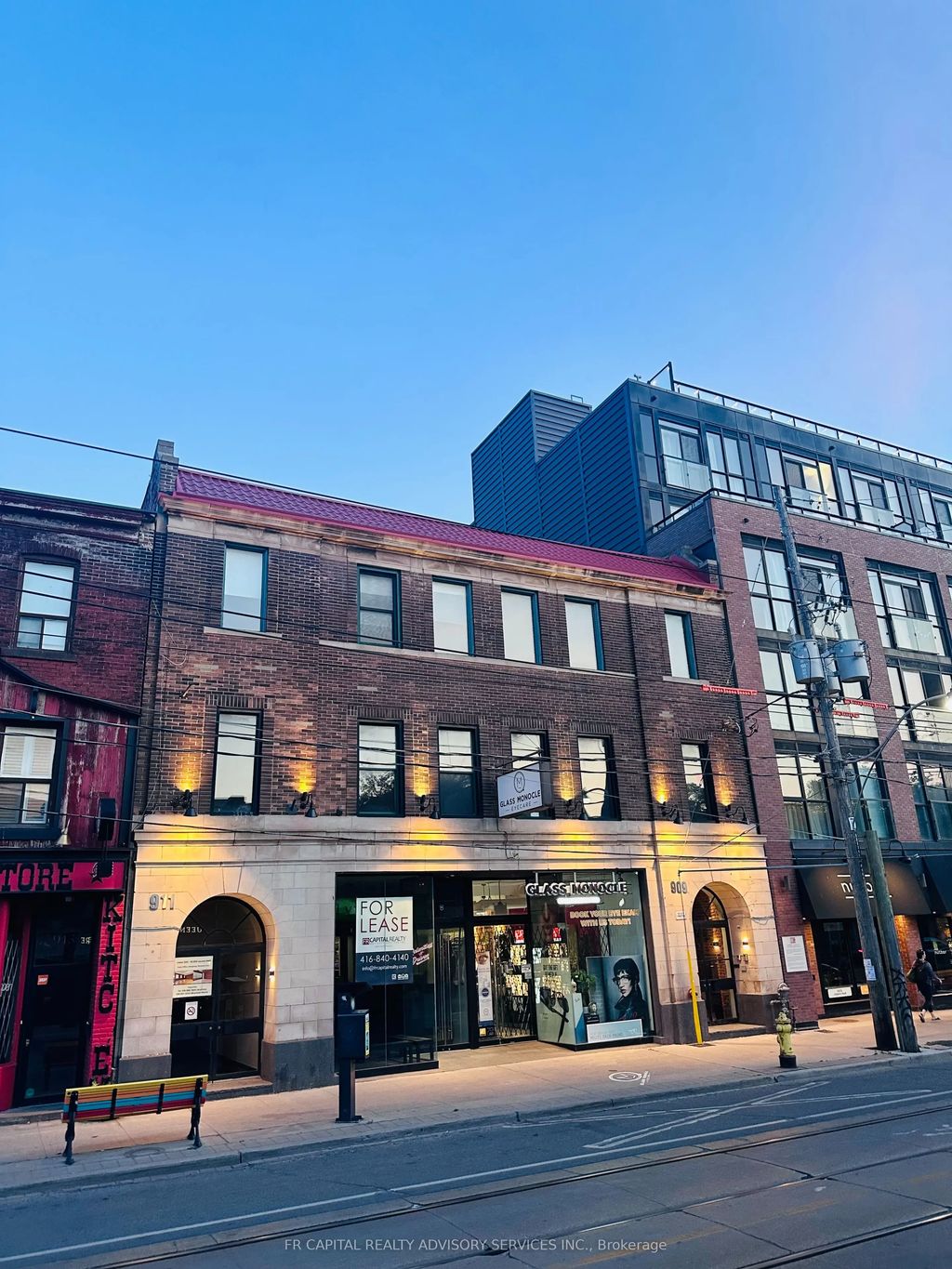 909 Queen Street E 101, Toronto E01