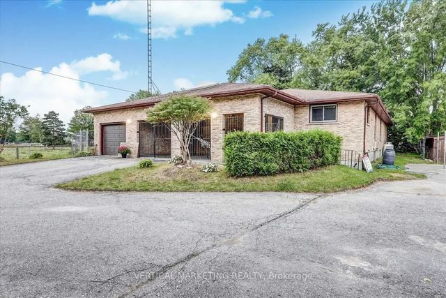 17300 Simcoe Street N, Scugog