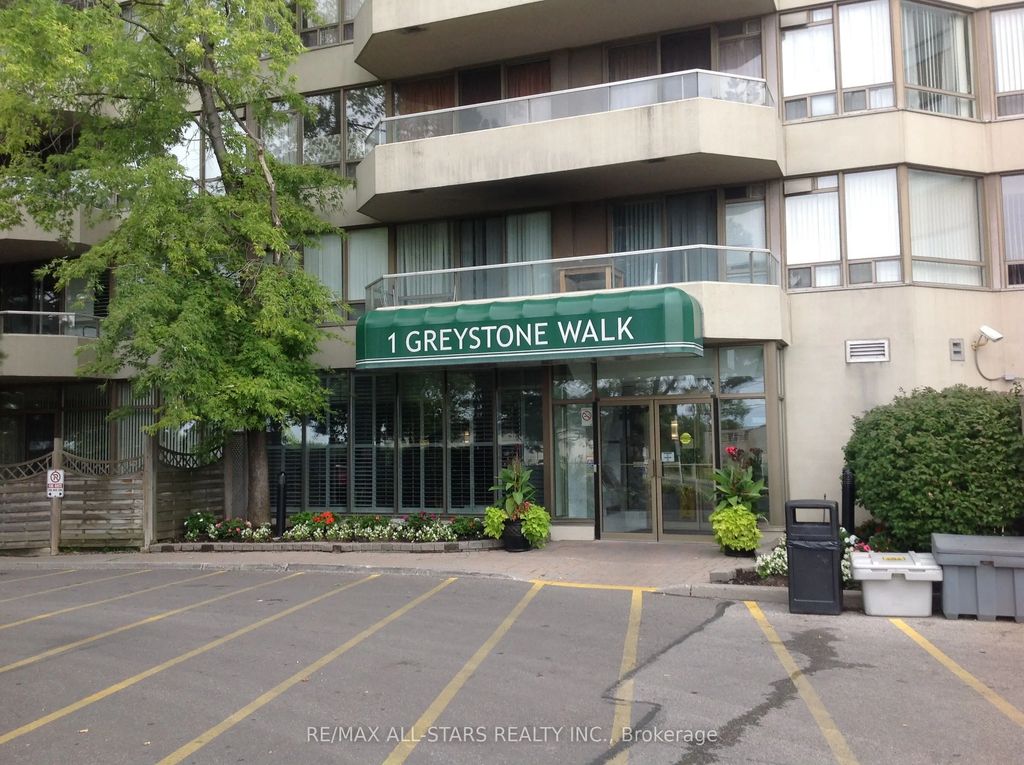 1 Greystone Walk Drive 1889, Toronto E04
