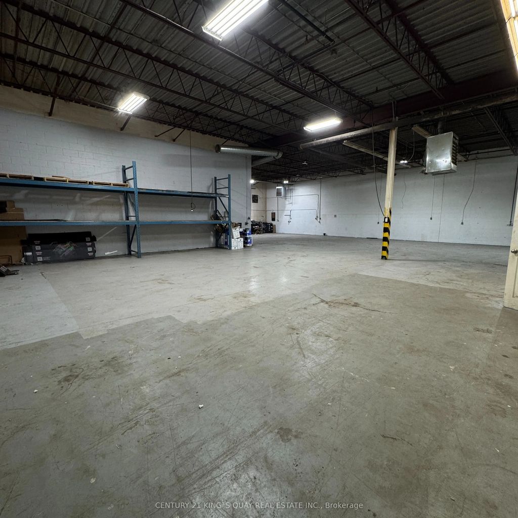 70 Milner Avenue 4, Toronto E07