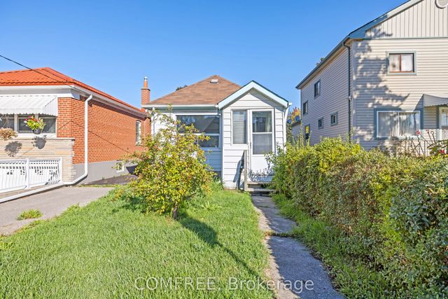 18 Glasgow Avenue, Toronto E04
