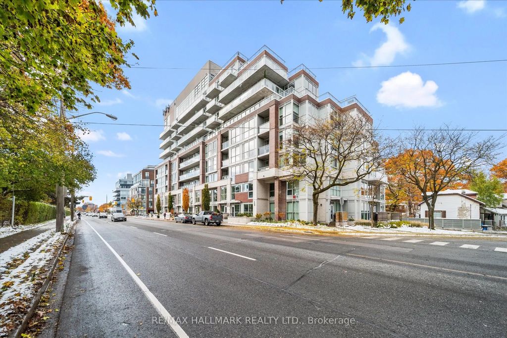 1350 Kingston Road Th9, Toronto E06