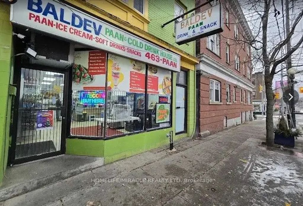 1399 Gerrard Street E, Toronto E01