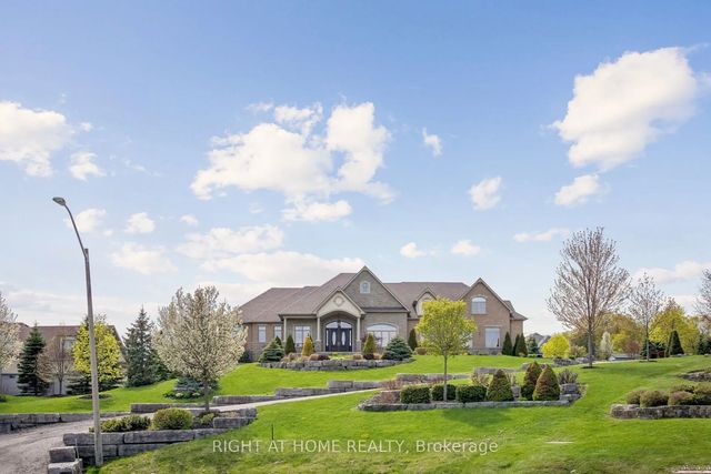 18 Bice Court, Clarington