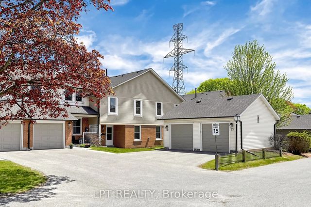 1055 Central Pk Boulevard N 32, Oshawa