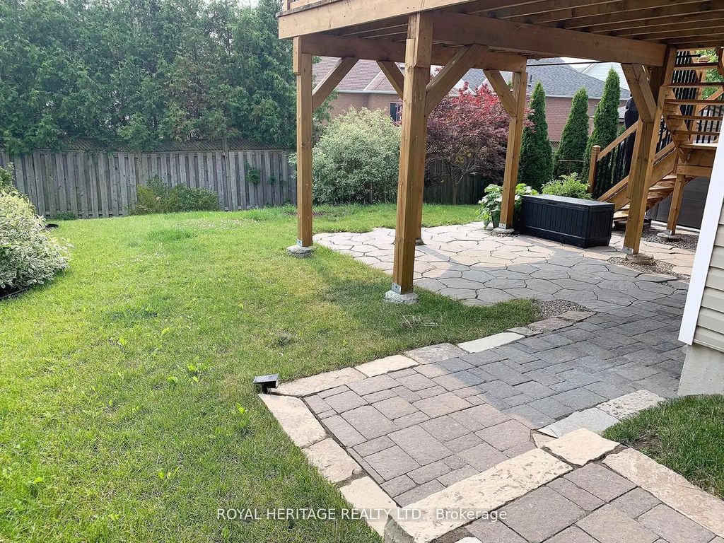 1628 Spencely Drive, Oshawa