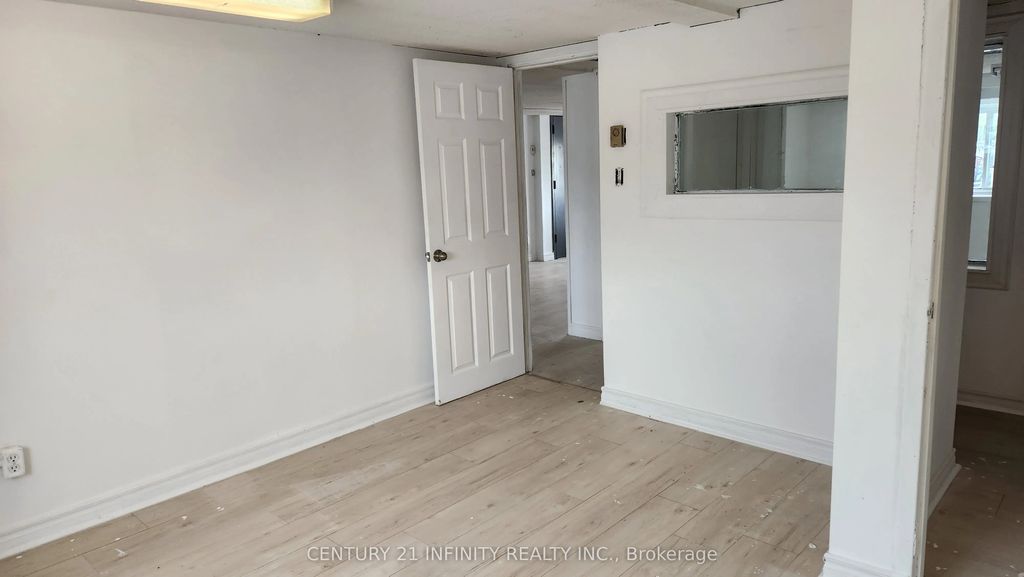 1019 Nelson Street 8, Oshawa